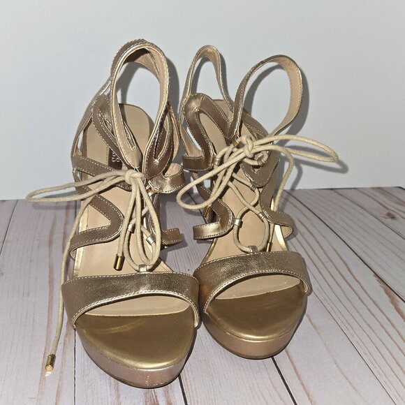 Guess Aurela2 lace up heels in Gold size 7.5 - Picture 1 of 10